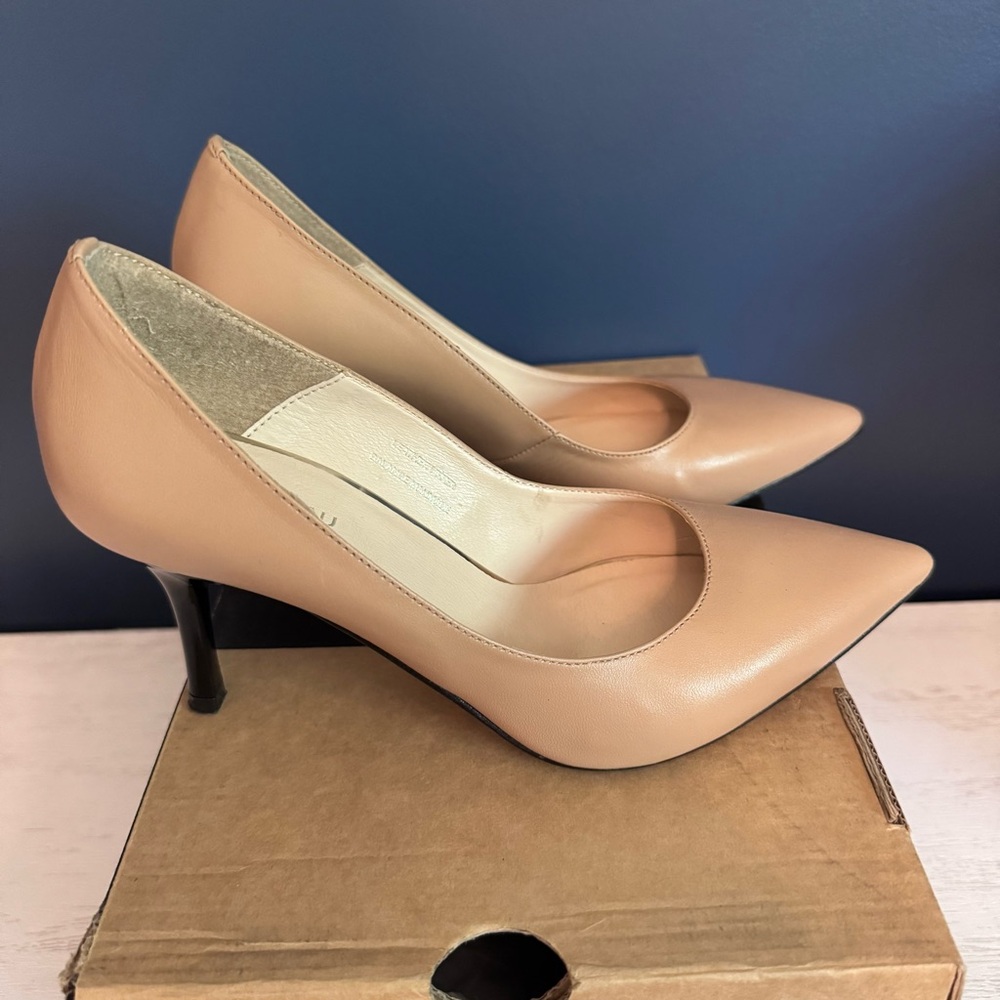 Le Chateau Leather Nude Heels